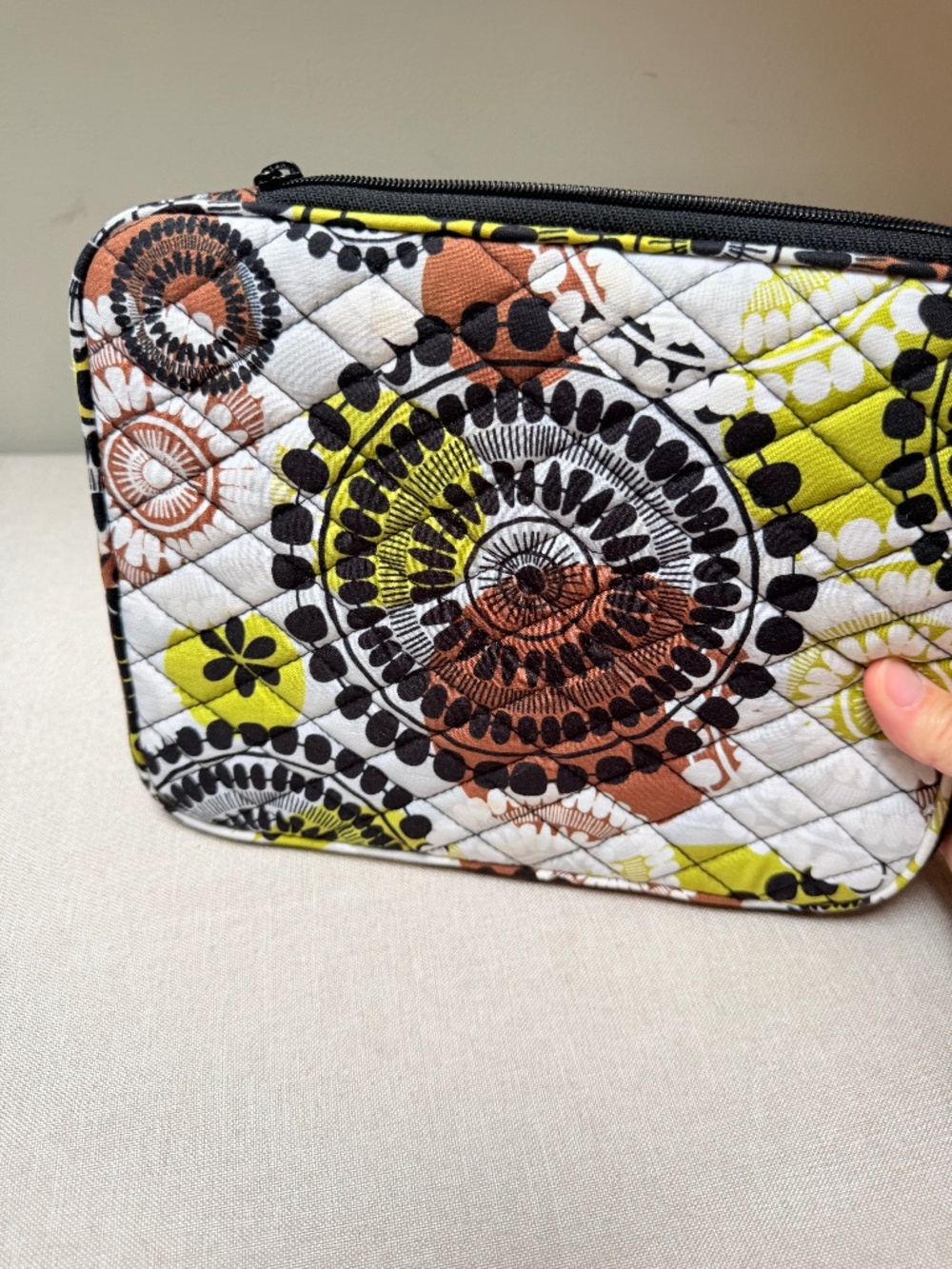 Retired Vera Bradley Cocoa Moss Tablet EReader IPad Sleeve